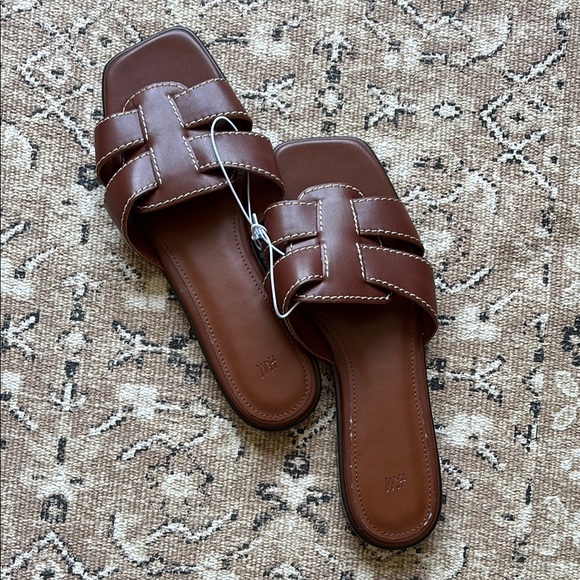 NEW Brown Slide Sandals - Picture 5 of 7